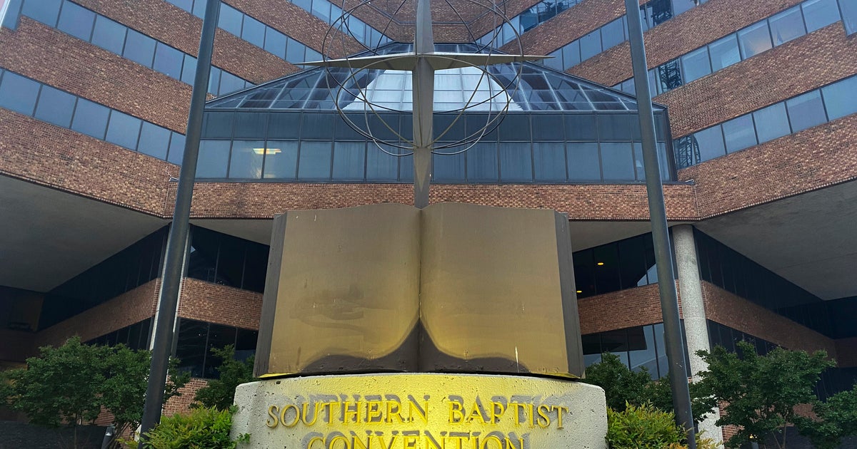 Southern Baptist leader resigns from top post for lying on his resume about schooling - Vimarsana News