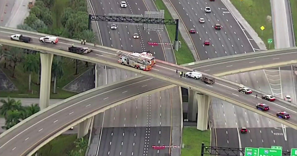 Fiery crash shut down I-595 ramp to US 441 for hours Fiery crash shut down I-595 ramp to US 441 for hours