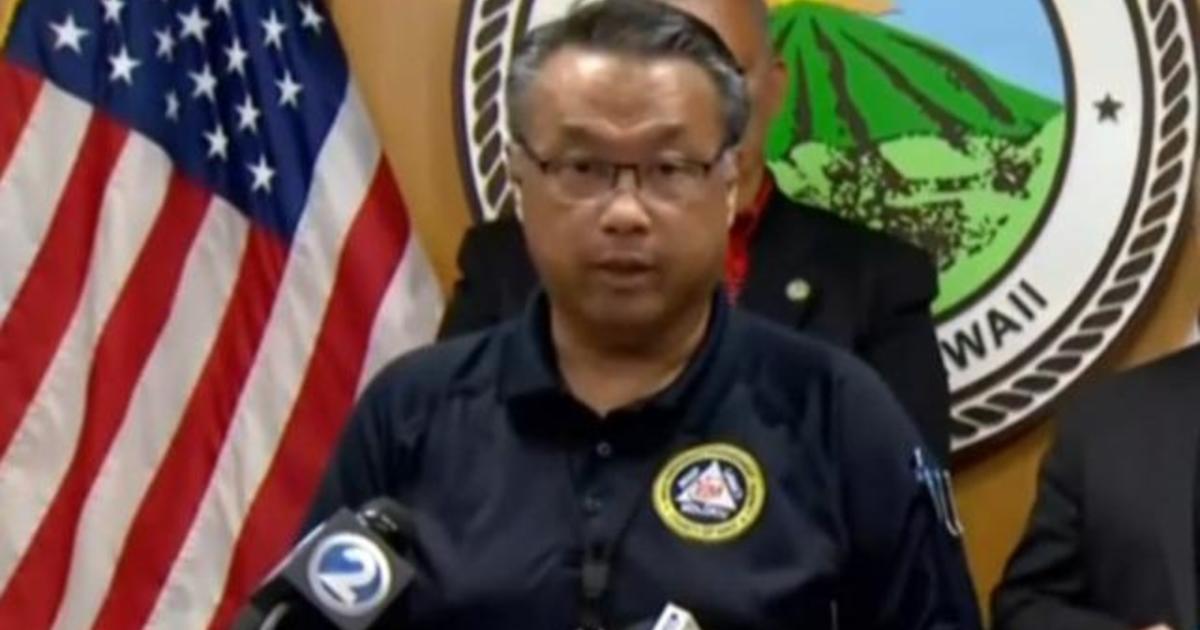 Maui emergency chief resigns amid outrage over wildfire response