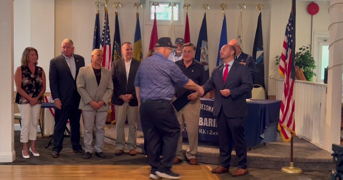 Vietnam War veterans honored at Long Island VFW Post Vietnam War veterans honored at Long Island VFW Post