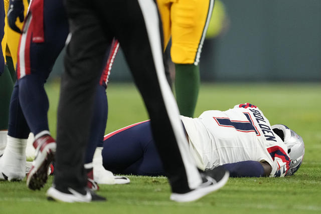 Patriots-Packers preseason game called off after injury to Isaiah