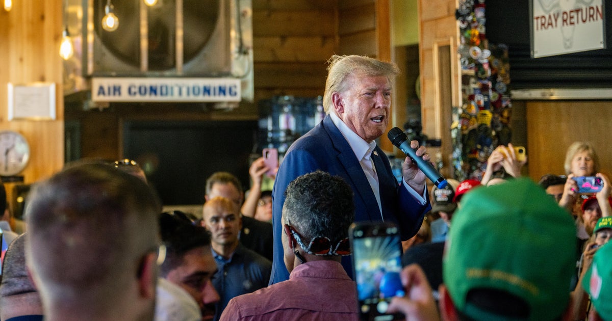 Iowa's evangelical voters have propelled candidates to victory in Iowa in the past. Will they stick with Trump?