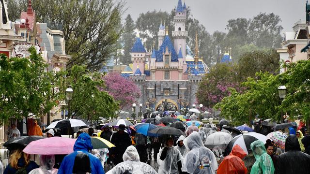 Disneyland will temporary close the Disneyland Resort in Anaheim in response to the expanding threat posed by the Coronavirus pandemic. The closure takes effect Saturday and lasts through the end of March. 