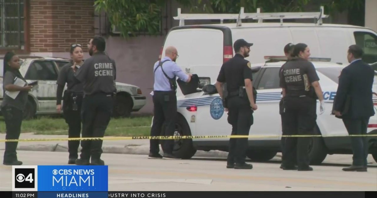 Double fatal shooting investigation - CBS Miami