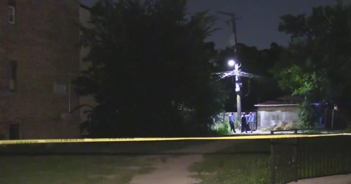 Man found shot to death in Garfield Park - CBS Chicago