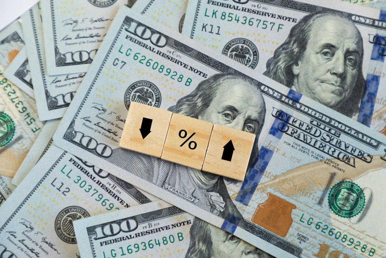fixed-vs-variable-interest-rate-which-is-better-for-your-savings-now.jpg 