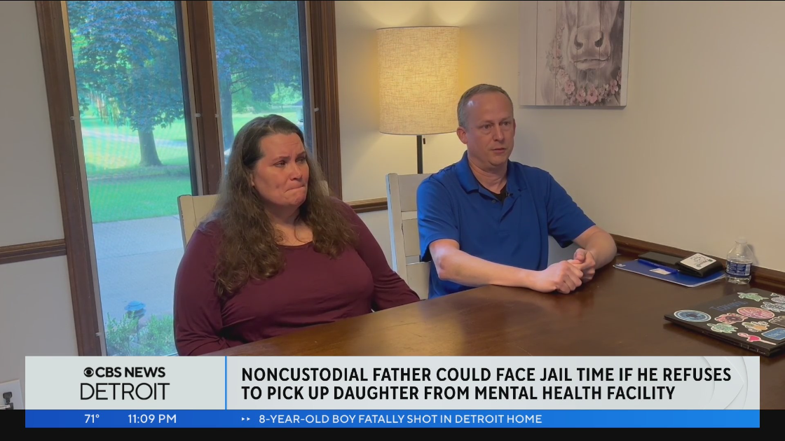 Mother in on sale jail father custody