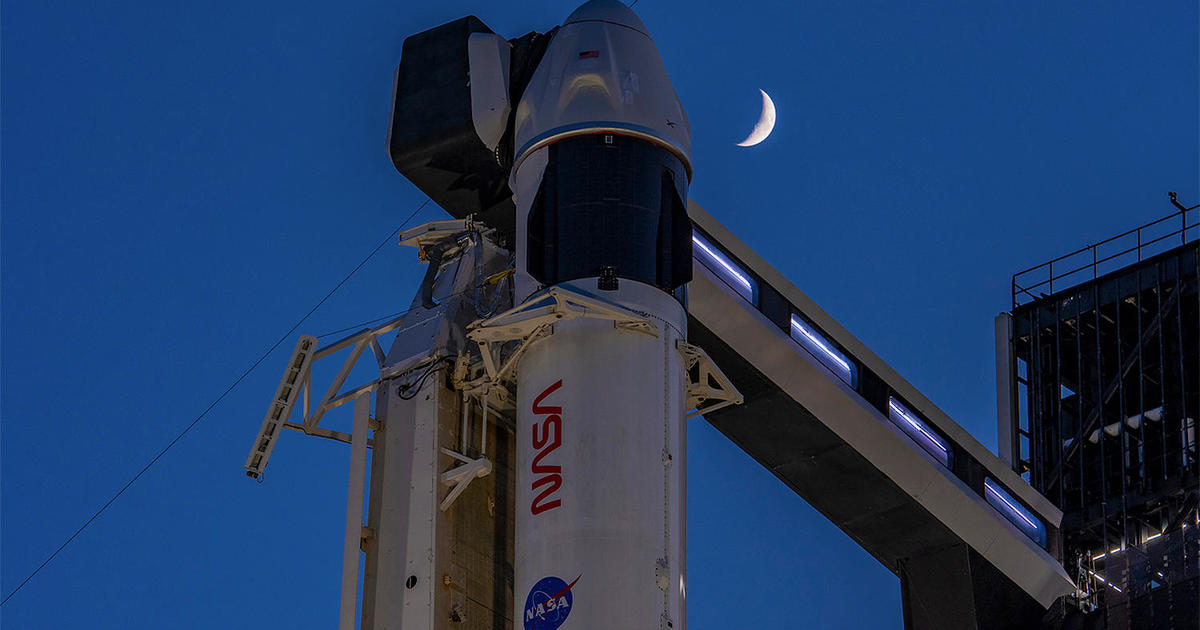 SpaceX се подготвя за втори опит да изстреля 4 нови членове на екипажа до космическата станция