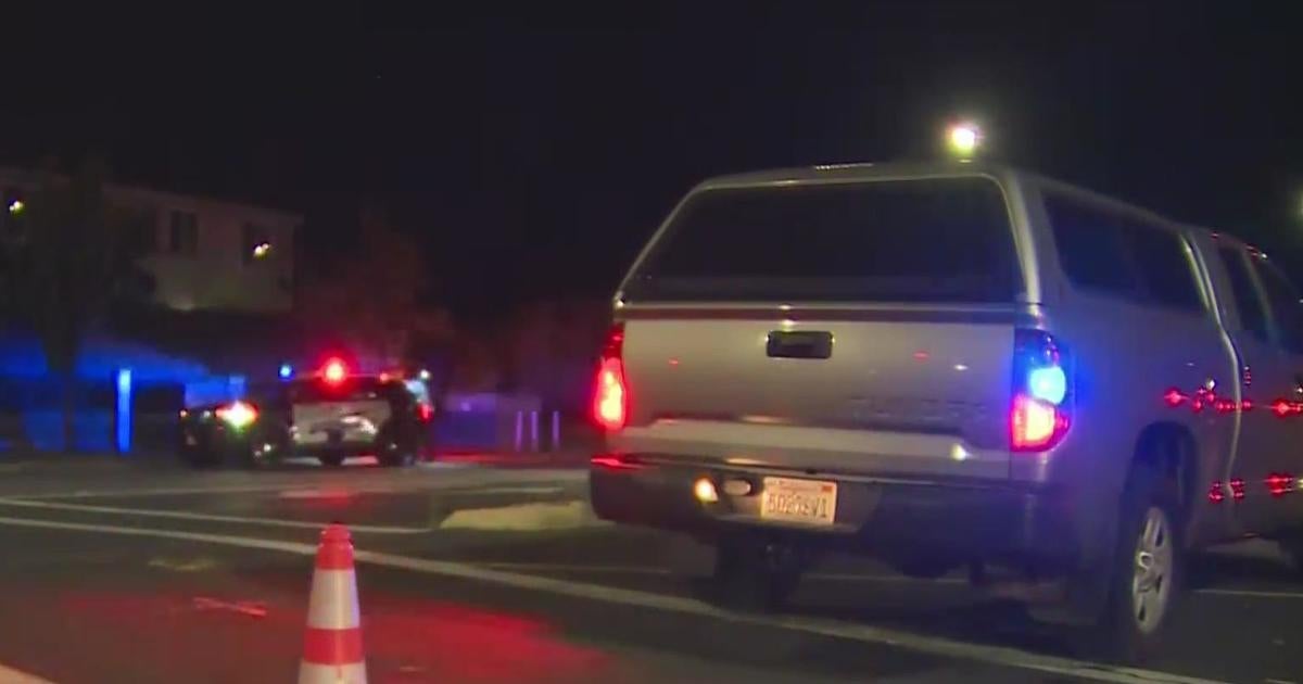 19-year-old Dead In Elk Grove Crash Near Willard Parkway And Bilby Road ...