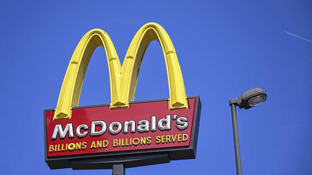 McDonald's temporarily closed stores ahead of layoffs in United States 