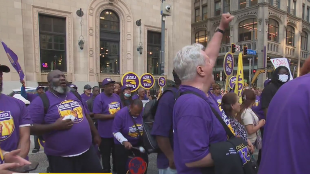 kdka-downtown-pittsburgh-janitor-rally.png 