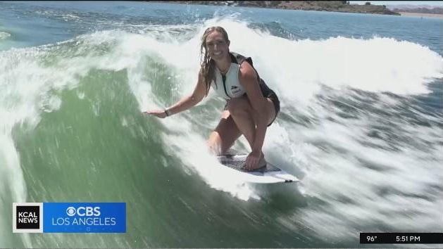 wakesurfing.jpg 