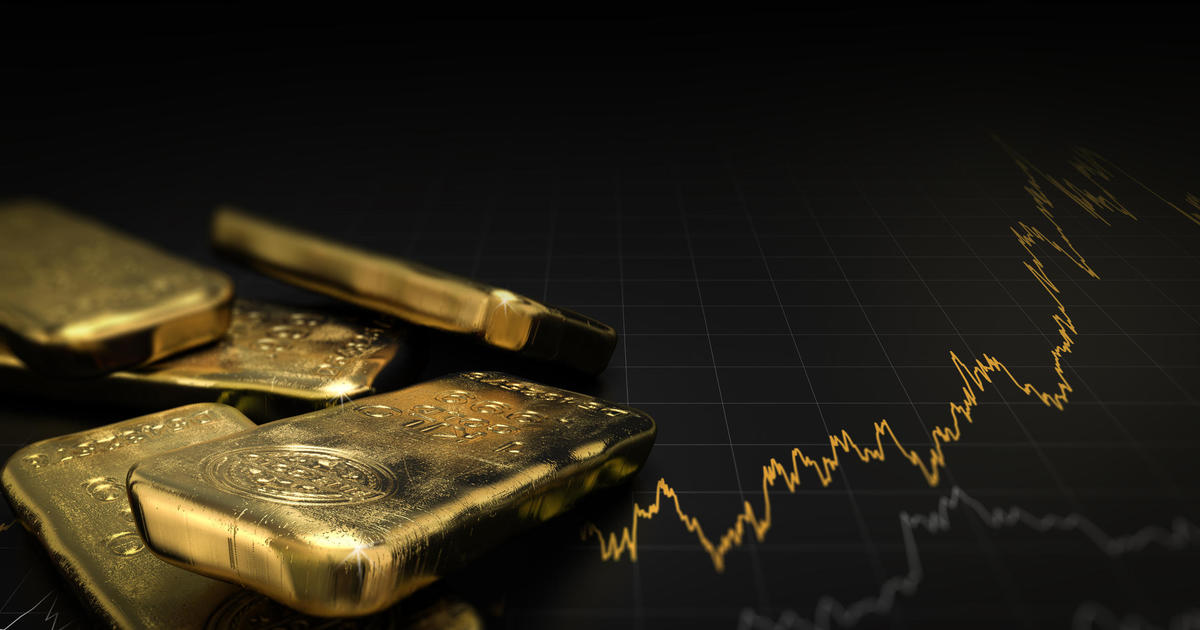 Златни кюлчета и монети срещу златни акции: Кое е по-добро за начинаещи?