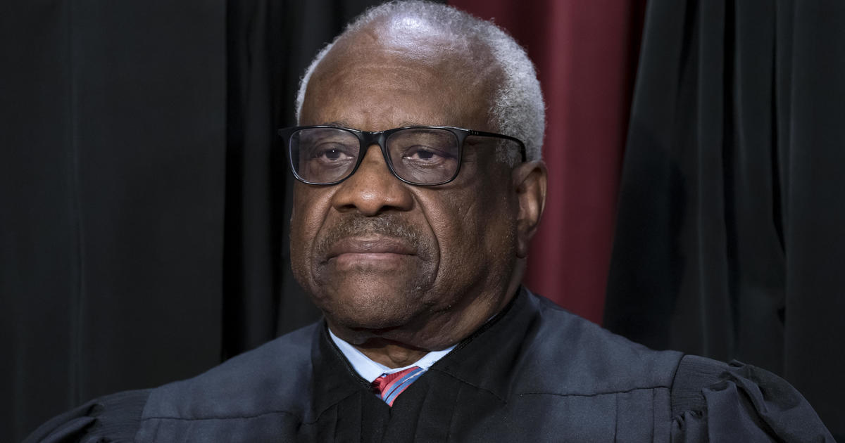 House Democrats call on Justice Clarence Thomas to recuse from Trump 2020 election case