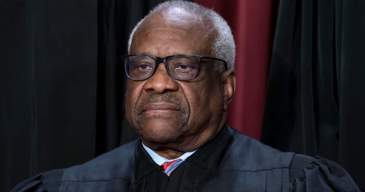 House Democrats call on Justice Clarence Thomas to recuse from Trump 2020 election case