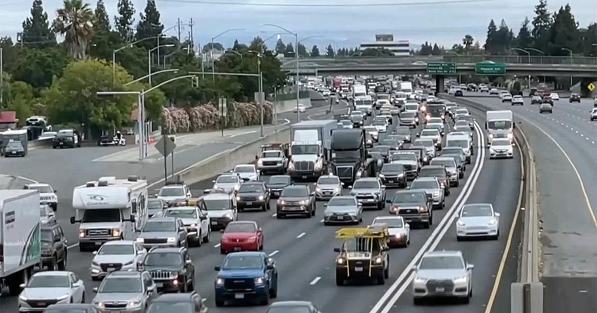 The closure of Interstate 80 frustrates transbay commuters over holiday weekend