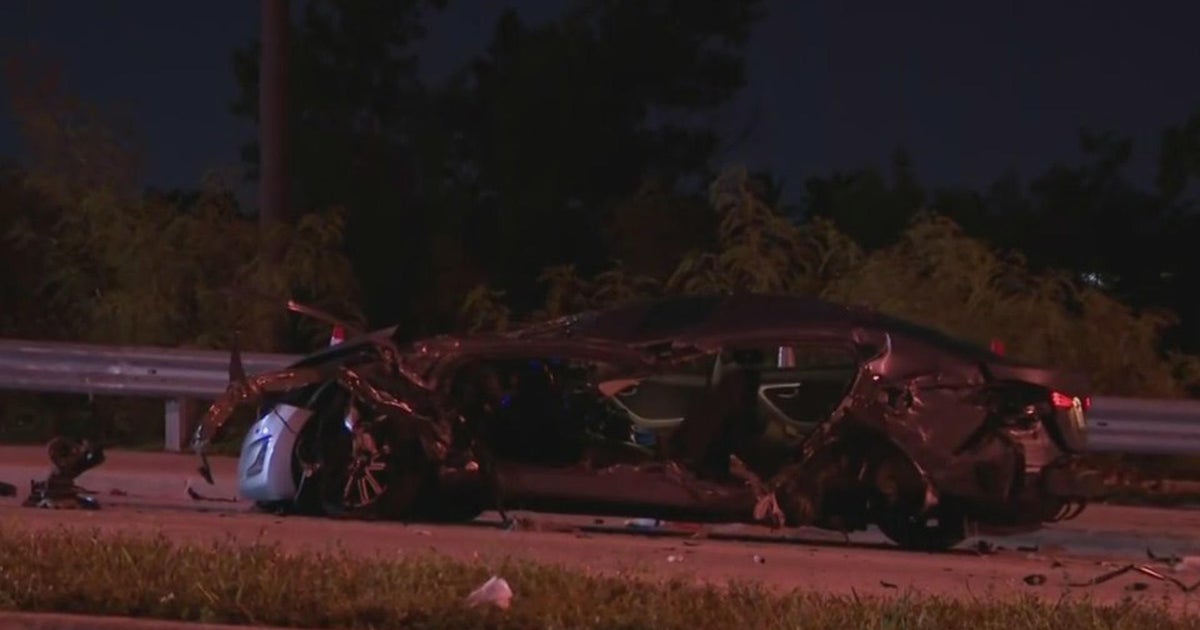 1 useless in 79th Road Causeway crash 1 useless in 79th Road Causeway crash