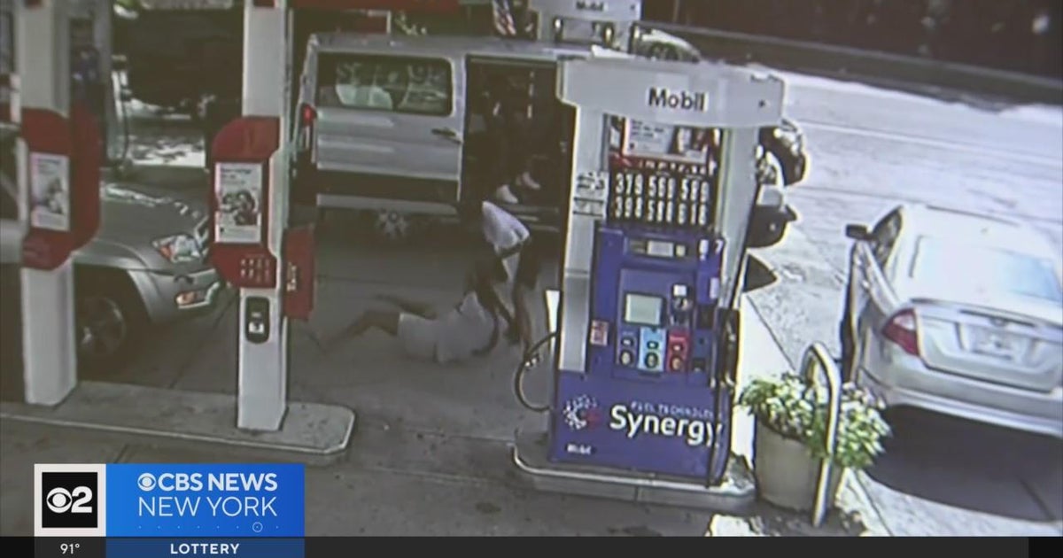 3 suspects sought in brutal attack at Long Island gas station - CBS New ...