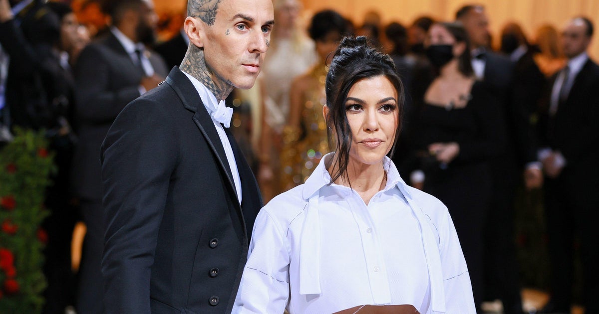 Kourtney Kardashian shares she underwent ‘urgent fetal surgery’ Kourtney Kardashian shares she underwent ‘urgent fetal surgery’