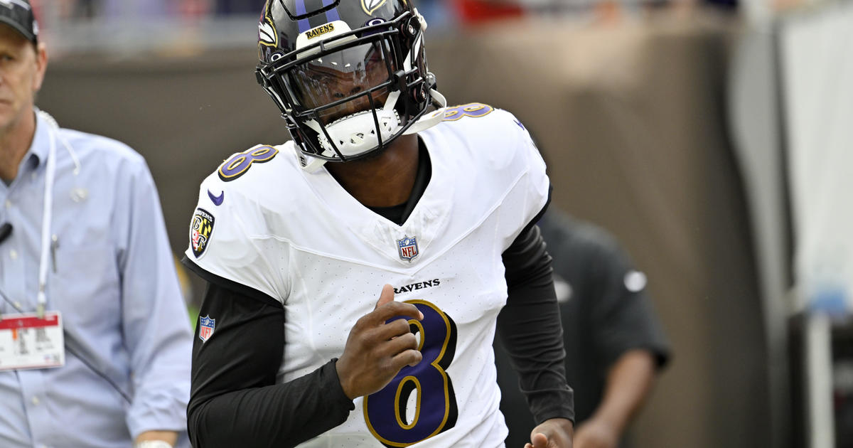 Jackson's injury a concern, but Ravens' defense playing well