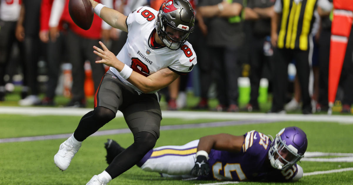 Buccaneers top Vikings 20-17 in home opener, as Baker Mayfield finishes  strong in his debut