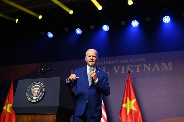 Biden calls for stability in U.S.-China relationship: I don't want to contain China