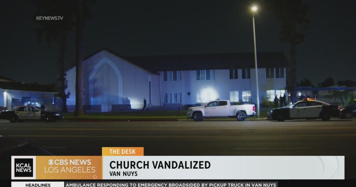 Van Nuys church vandalized; suspect gets away from responding officers ...