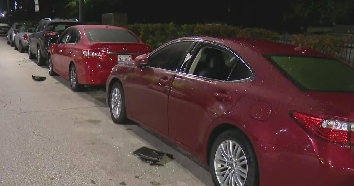 At Least 7 Cars Broken Into Overnight Near West Side Cbs Chicago