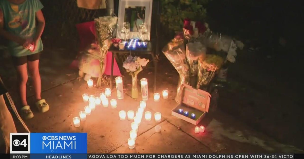 Dozens mourn 2 brothers found shot, killed in SW Miami-Dade - CBS Miami