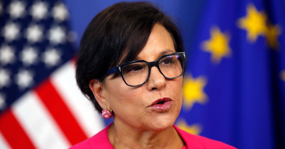Former Commerce Secretary Penny Pritzker named to coordinate private sector aid for Ukraine Former Commerce Secretary Penny Pritzker named to coordinate private sector aid for Ukraine
