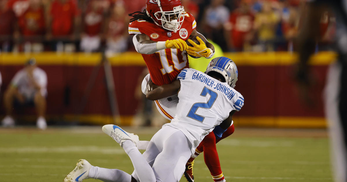Lions' James Houston and Kalif Raymond inactive, Bucs Shaquil Barrett and  Chase Edmonds active