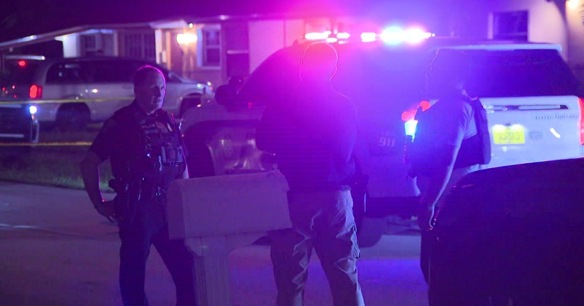 Fatal shooting of Fort Lauderdale female underneath investigation Fatal shooting of Fort Lauderdale female underneath investigation