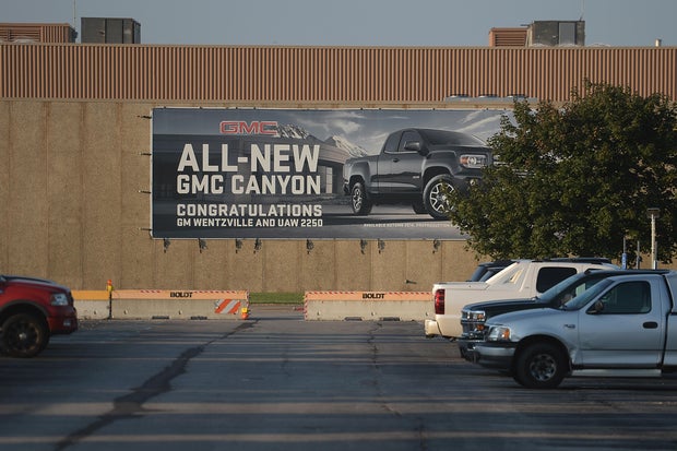 United Auto Workers Begin Largest National Strike Since 1982