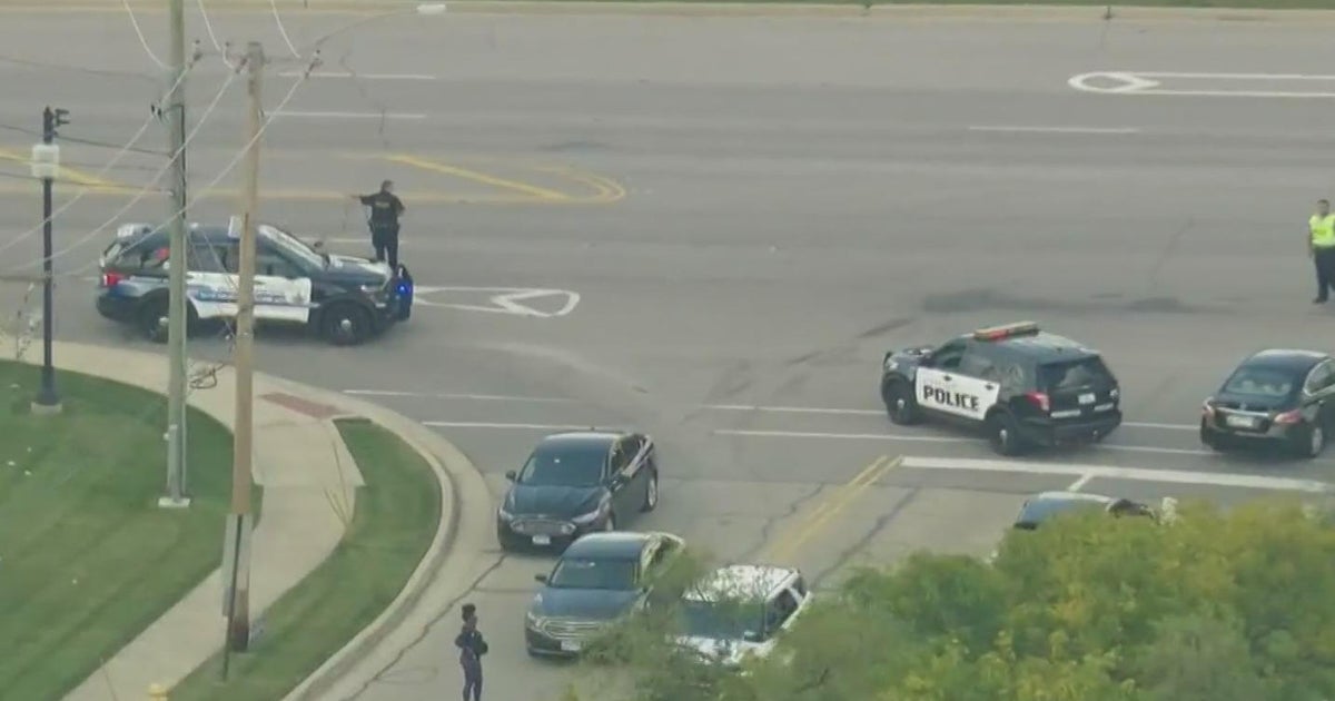 Hinsdale Police end hunt for robbery suspect from Addison CBS Chicago