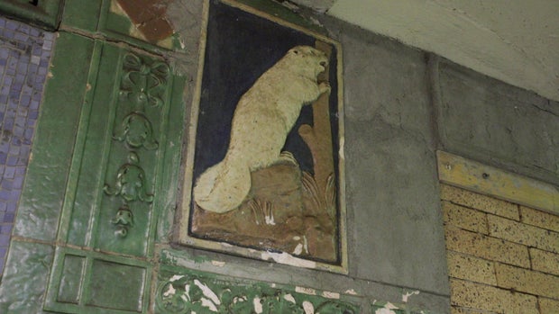 beaver-in-astor-place-subway-station.jpg