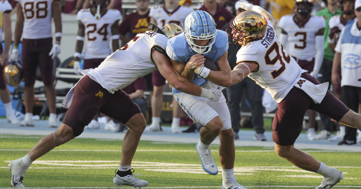 Maye-to-McCollum pass plays lead No. 20 North Carolina past Minnesota 31-13