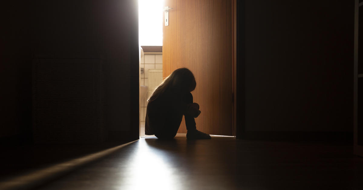 Тъй като по-малките деца все повече умират от самоубийство, се търси по-добро проследяване и превенция