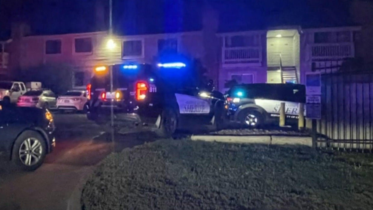 Arapahoe County Sheriff's deputies search for 4 suspects in deadly ...