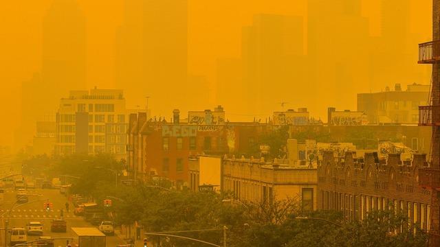 cbsn-fusion-wildfire-smoke-has-undone-roughly-25-of-us-air-quality-improvements-since-2000-study-finds-thumbnail-2309683-640x360.jpg 