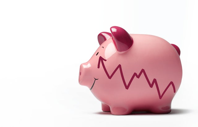 Piggy bank with graph going up 