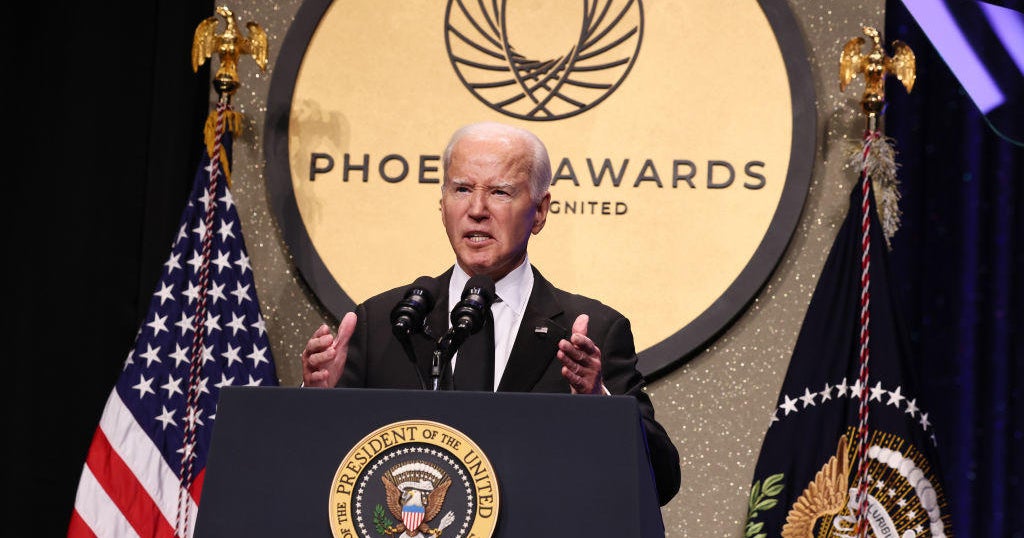 Biden warns against shutdown makes case for second term with VP at Congressional Black Caucus dinner Biden warns against shutdown makes case for second term with VP at Congressional Black Caucus dinner