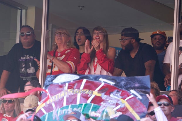 Bears Chiefs Football