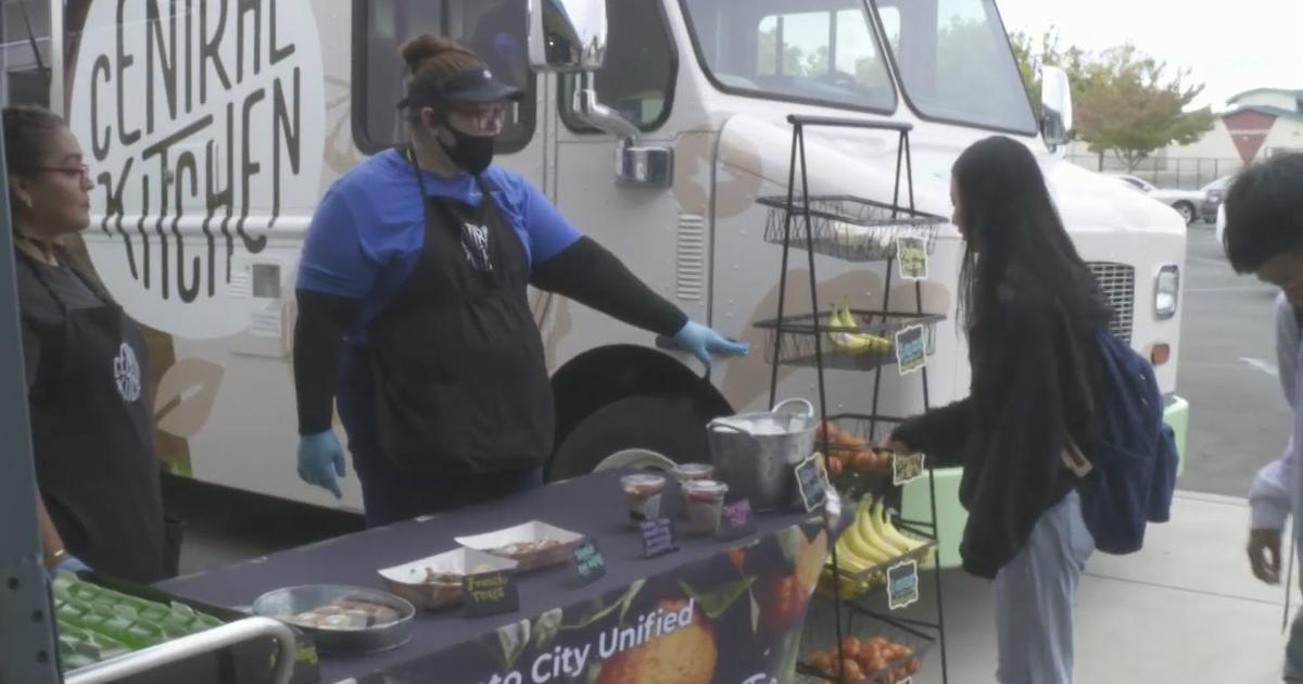 Sacramento City Unified food truck expands to serve more students