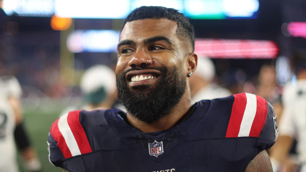 Ezekiel Elliott reportedly returning to Cowboys after one season with
Patriots