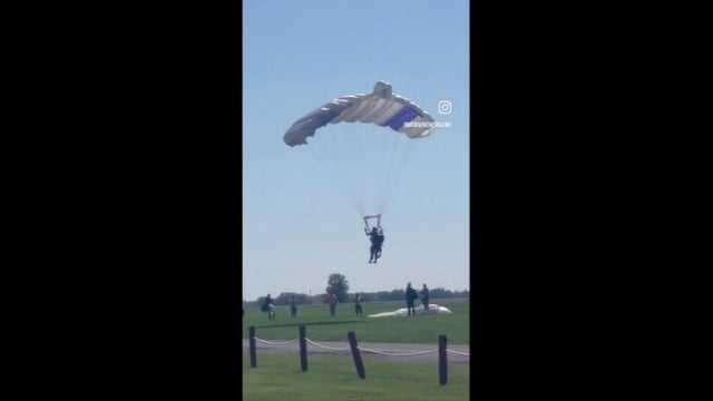 104-year-old skydiver Dorothy Hoffner 