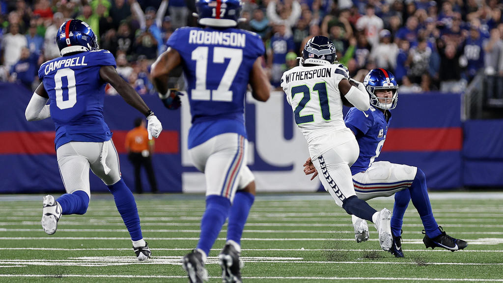 Seattle rookie Devon Witherspoon scores on 97-yard pick six to lead
Seahawks over Giants 24-3