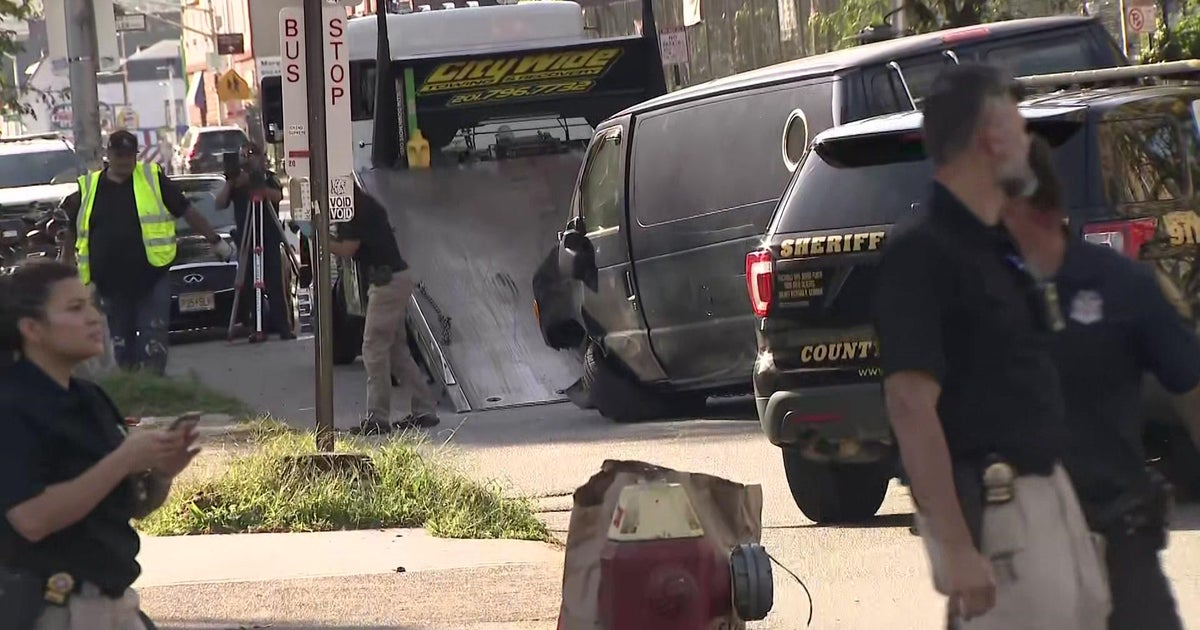 Police: 1 dead after van jumps curb in Paterson - CBS New York