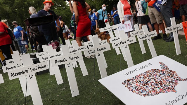 Memorial and march for victims of gun violence
