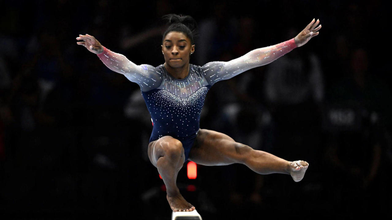 Simone Biles becomes most decorated gymnast in history, wins 6th worlds  title - Hindustan Times