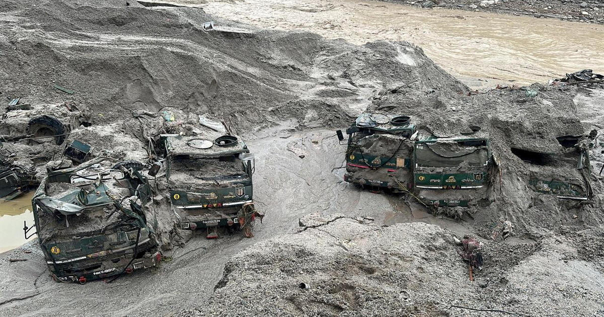 Ню Делхи — Броят на загиналите от опустошителни внезапни наводнения